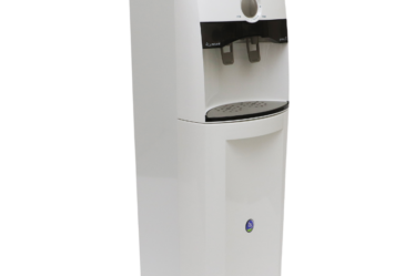 Conheça o bebedouro de coluna para garrafão Begel